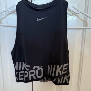 Nike Black Sleeveless Graphic Crop Tank Top